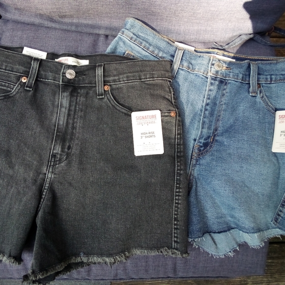 Signature Levi Strauss & Co. Heritage 3" HighRise Cutoff Short BLACK washed look - Picture 5 of 8